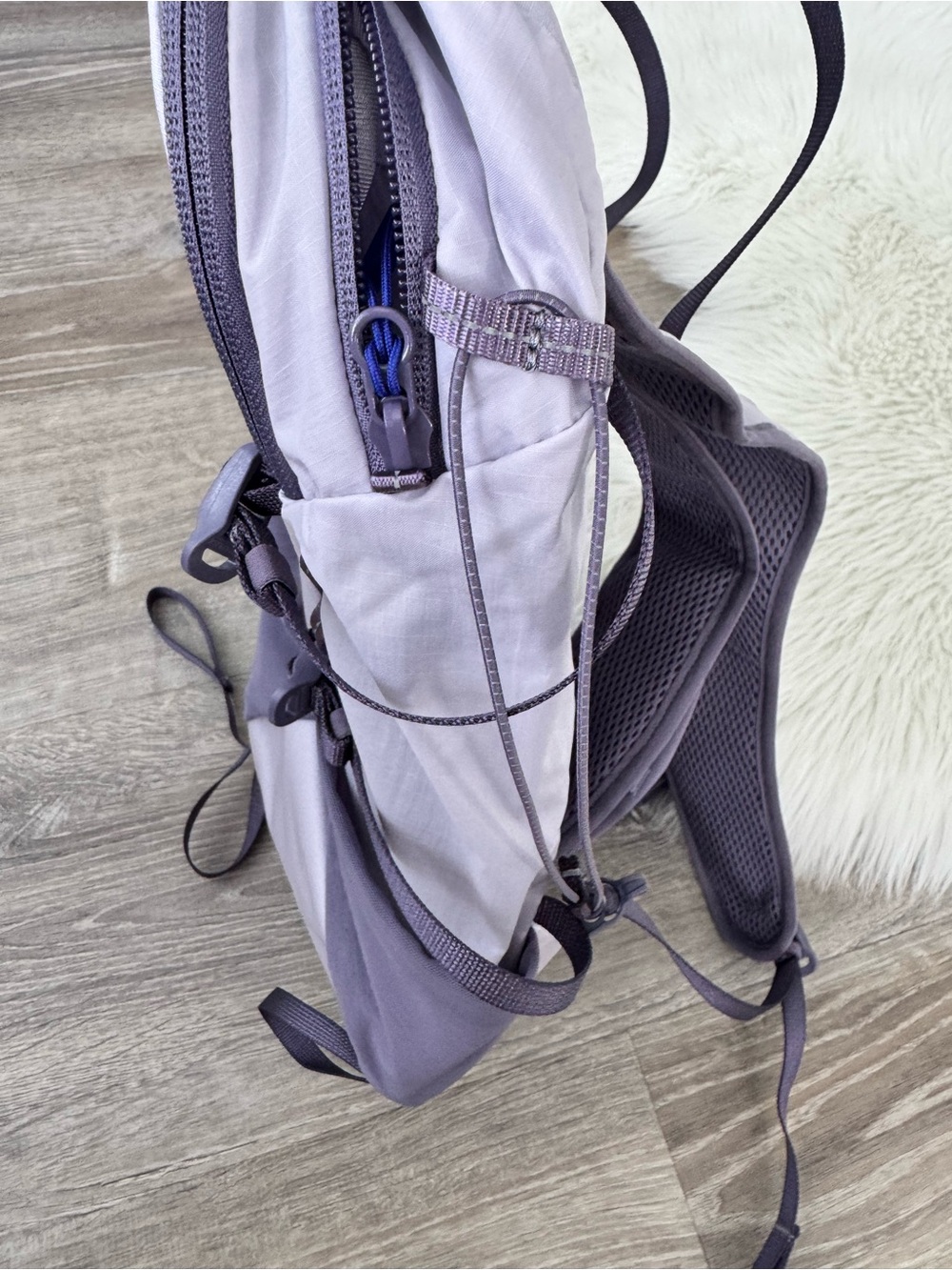 LULULEMON All Sport Backpack 10L Faint Lavender/Grape Mist  *Reflective - Picture 4 of 16